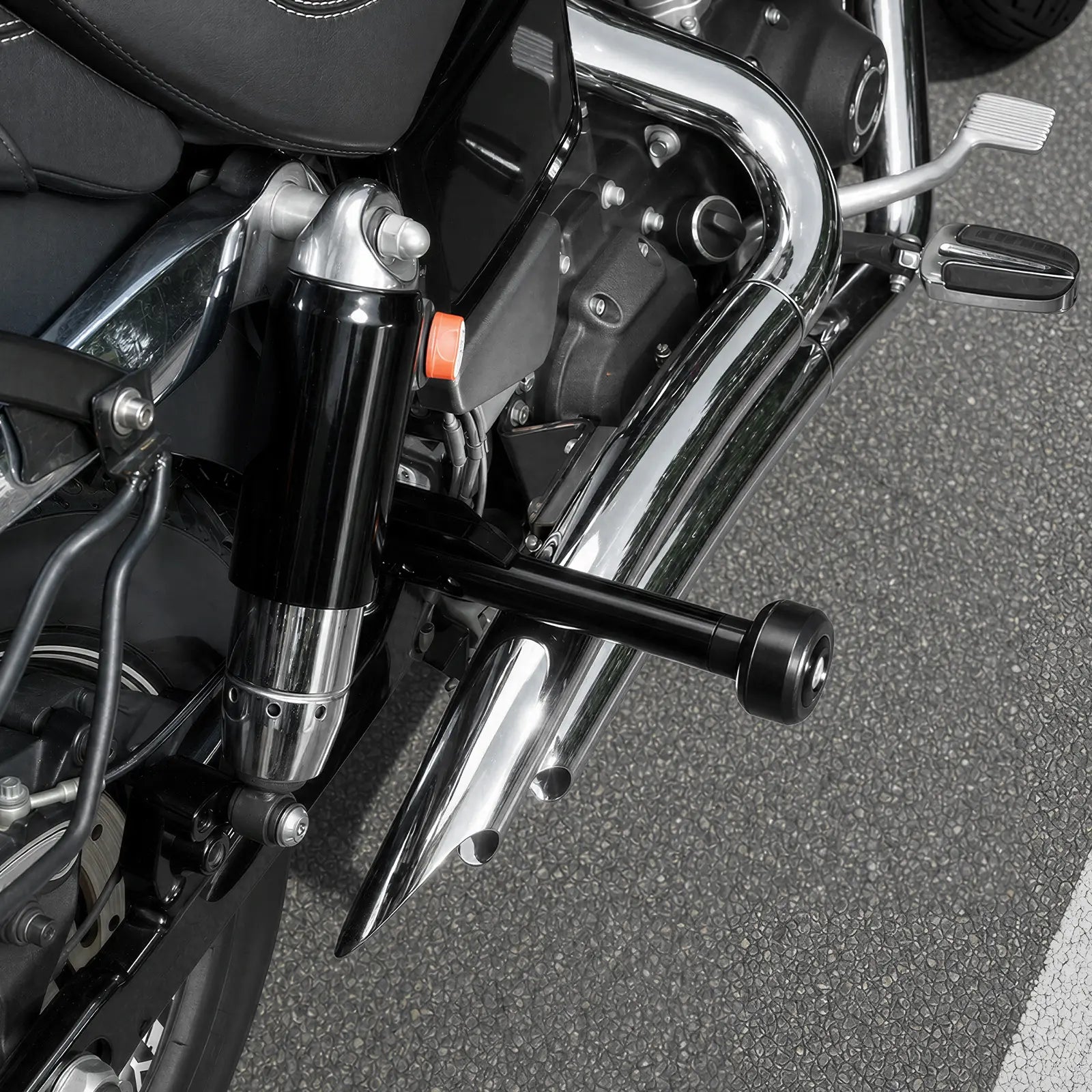 Rear Crash Bar Frame Engine Guard For Harley Dyna 2006-2017