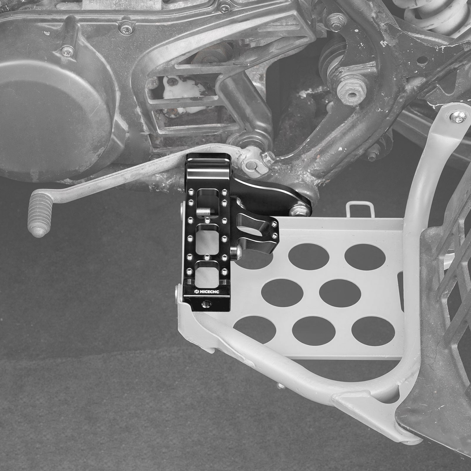 ATV Extended Wider Foot Pegs Rest Pedals For Yamaha Banshee 350 1987-2006