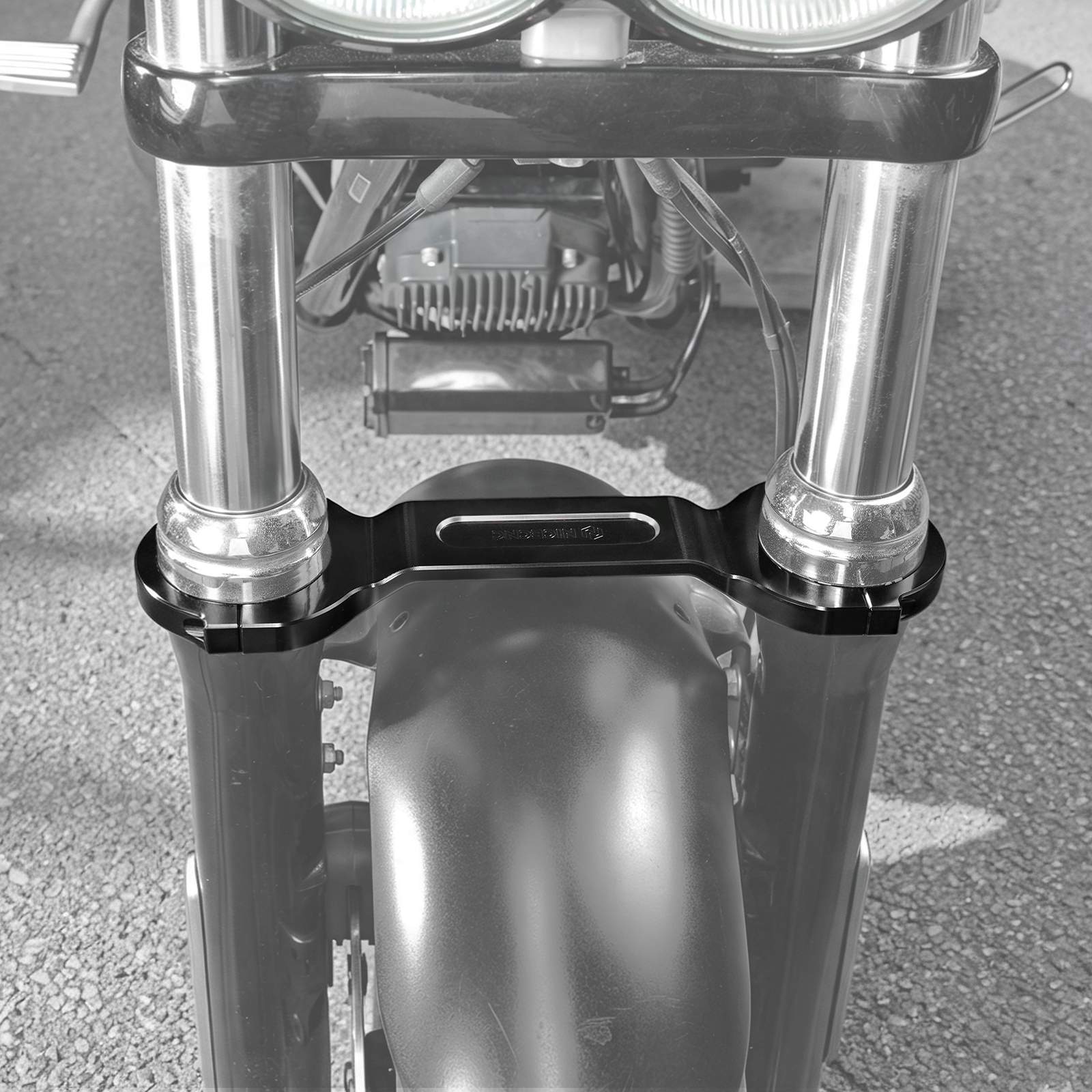 Front-End Stability Fork Brace for Harley Dyna Street Bob Low Rider 2006-2025