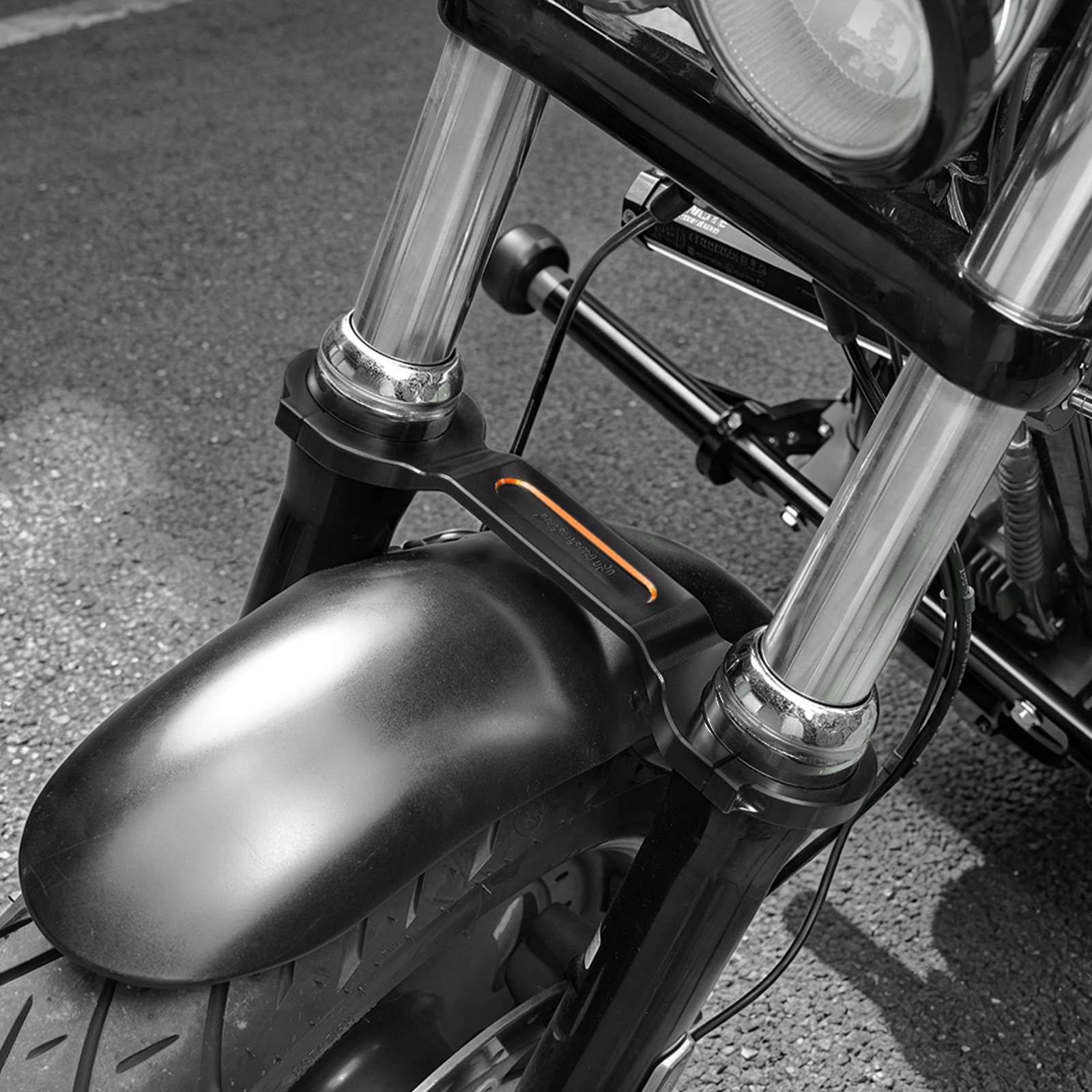 Front-End Stability Fork Brace for Harley Dyna Street Bob Low Rider 2006-2025