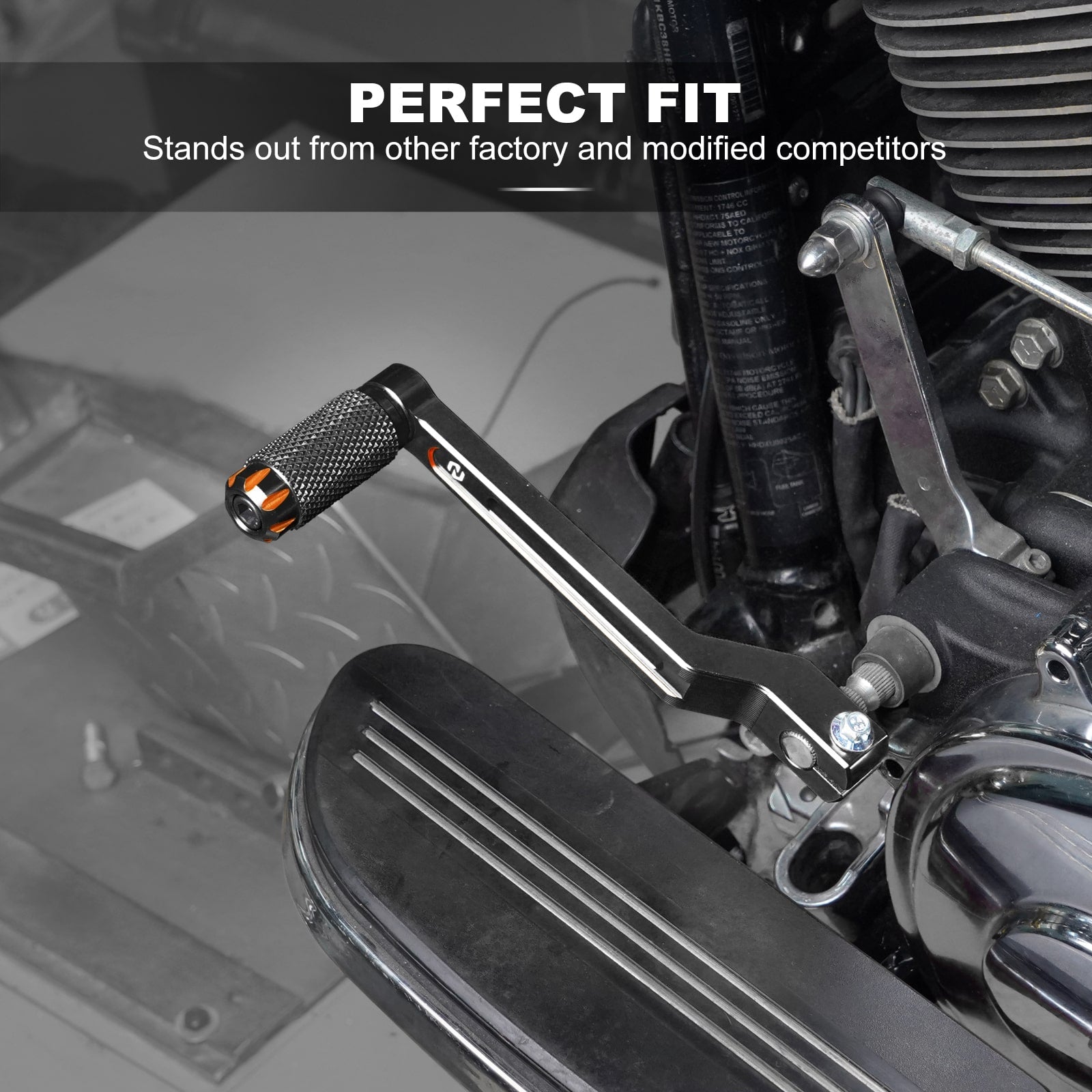Heel Toe Gear Shifter Levers Pegs For Harley Softail Slim Deluxe Fat Boy 114 Heritage Classic
