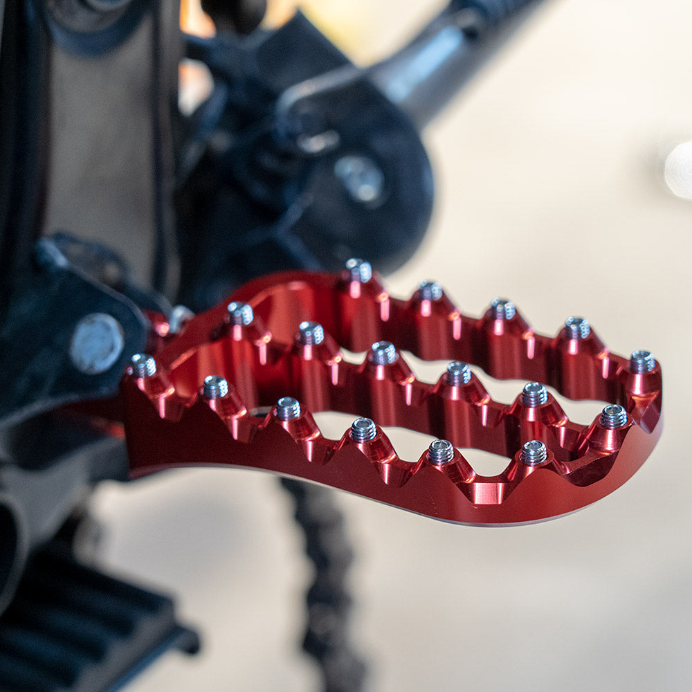 Wide Enlarged Foot Pegs Pedals Set For Honda CRF250RX / L CRF450L / RX CRF1000L