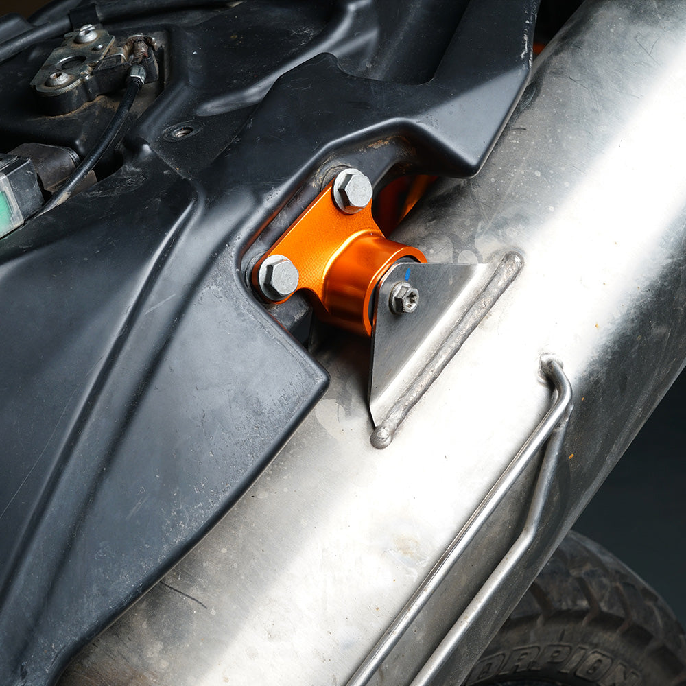 Muffler Pipe Silencer Mount Bracket Holder For KTM 690 Enduro SMC R