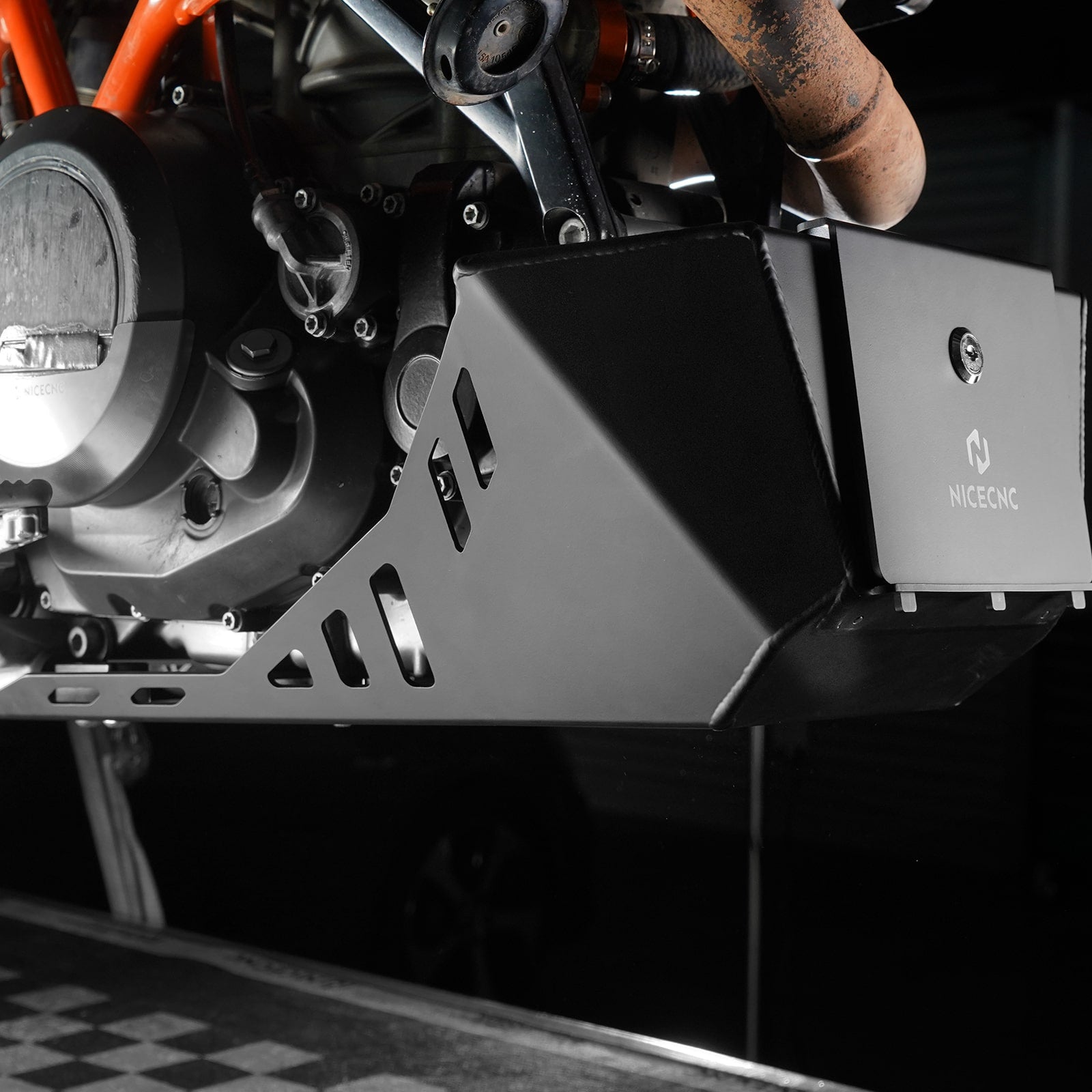 Skid Plate Engine Guard w/Built-in Toolbox For KTM 690 Enduro SMC R 2008-2025