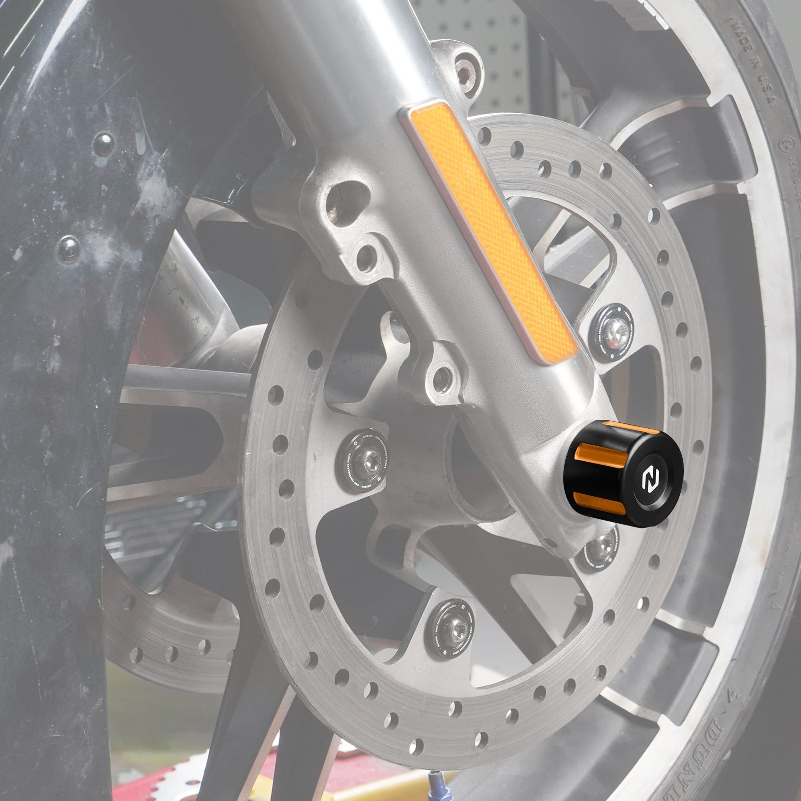 Front Axle Nut Covers Caps For Harley Road King Electra Street Glide Ultra Limited