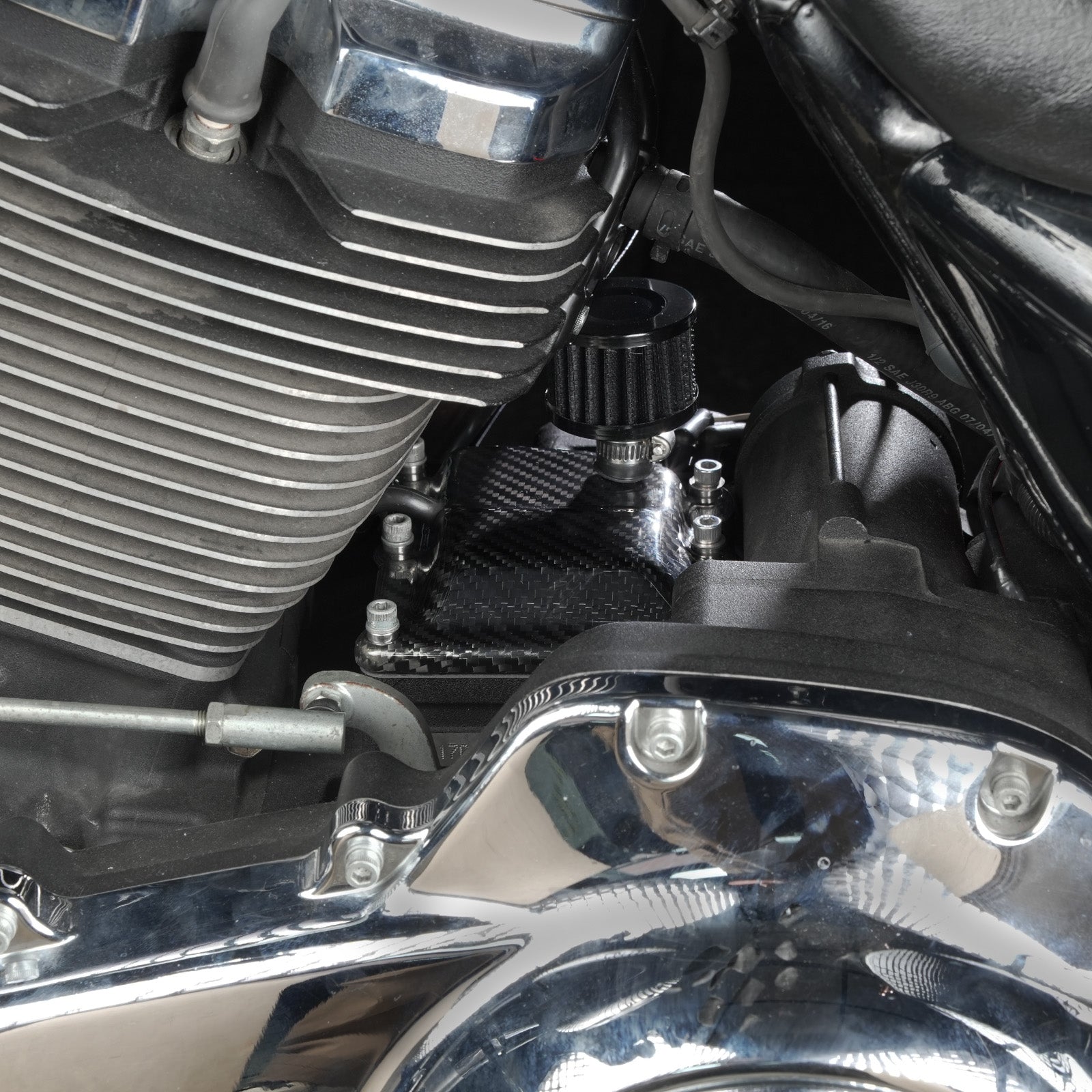 Carbon Fiber M8 Vented Transmission Top Cover For Harley Street Bob Low Rider S Fat Boy
