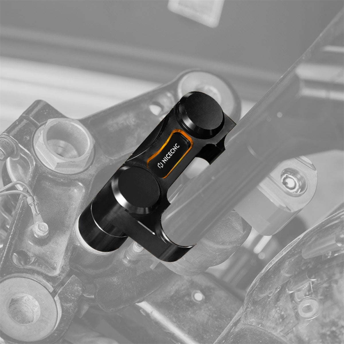Handlebar Riser Pull Back Plate Relocation Bracket For Harley Softail Street Bob Low Rider S