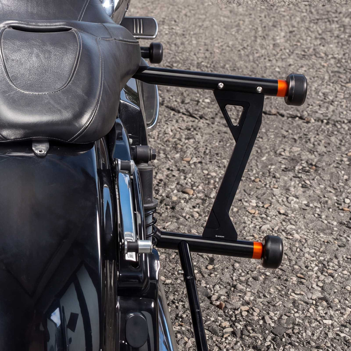 Replaceable Slider Saddlebag Crash Bar Guard for Harley Road Glide Street Glide Road King 2009-2025