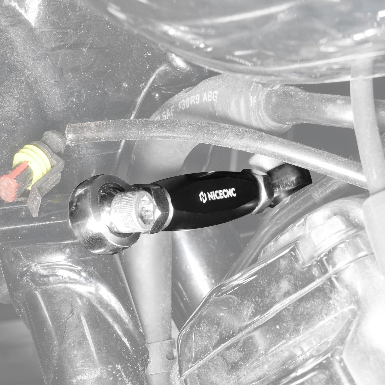 Front Engine Mount Stay Stabilizer Link For Harley Road King Electra Street Glide Ultra Limited