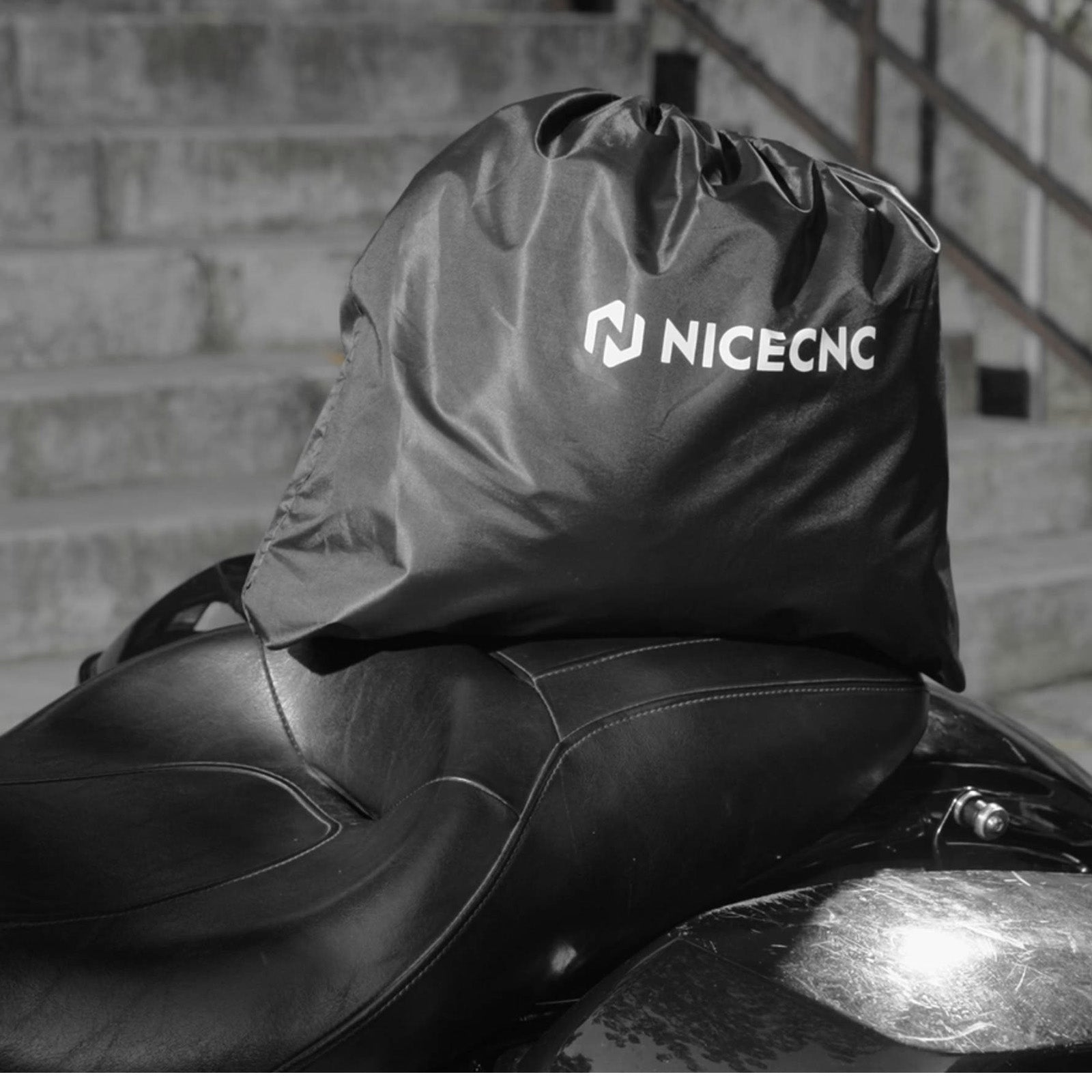 All-Weather Motorcycle Cover w/Heat Shield Protection For Harley Road King Street Glide