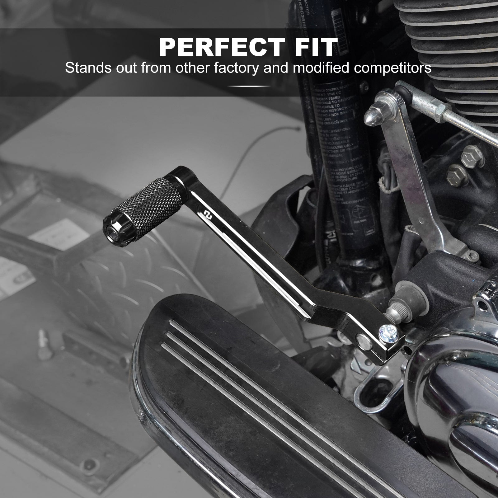 Heel Toe Gear Shifter Levers Pegs For Harley Softail Slim Deluxe Fat Boy 114 Heritage Classic