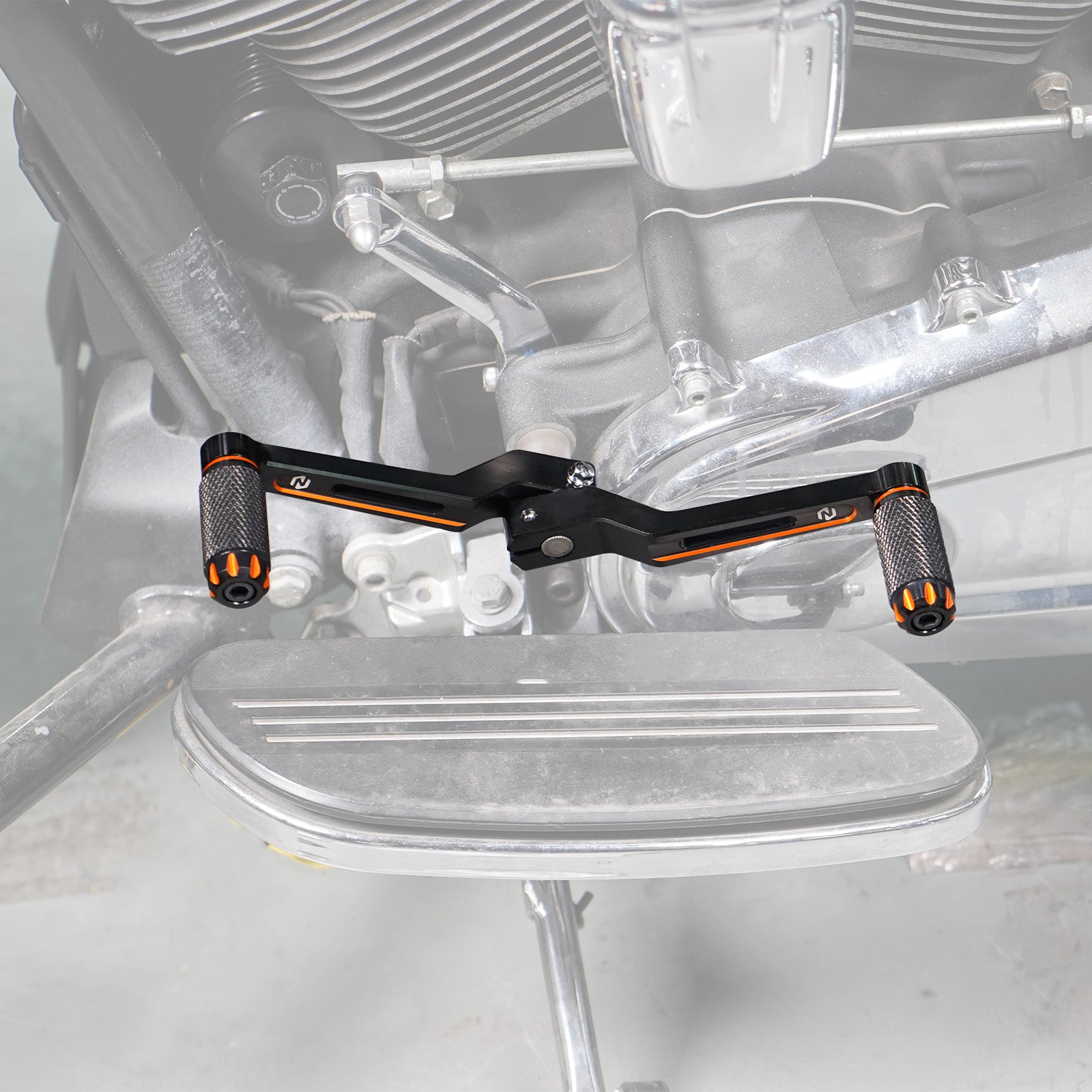 Short Heel Toe Shifter Shift Levers For Harley Fat Boy 114 Softail Slim Heritage Classic