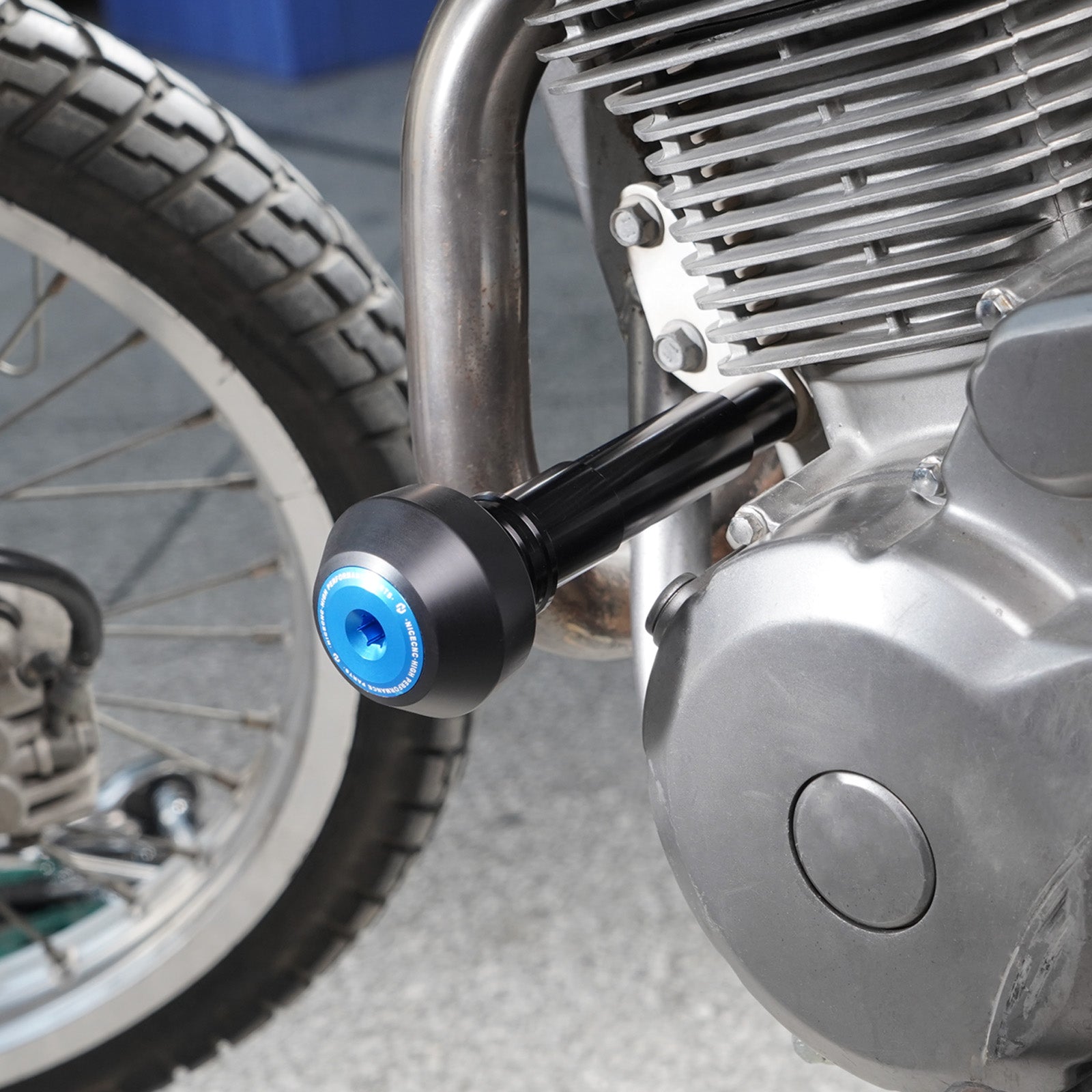 Frame Sliders Engine Guard Crash Protector For Suzuki DR650 S / SE 1996–2025