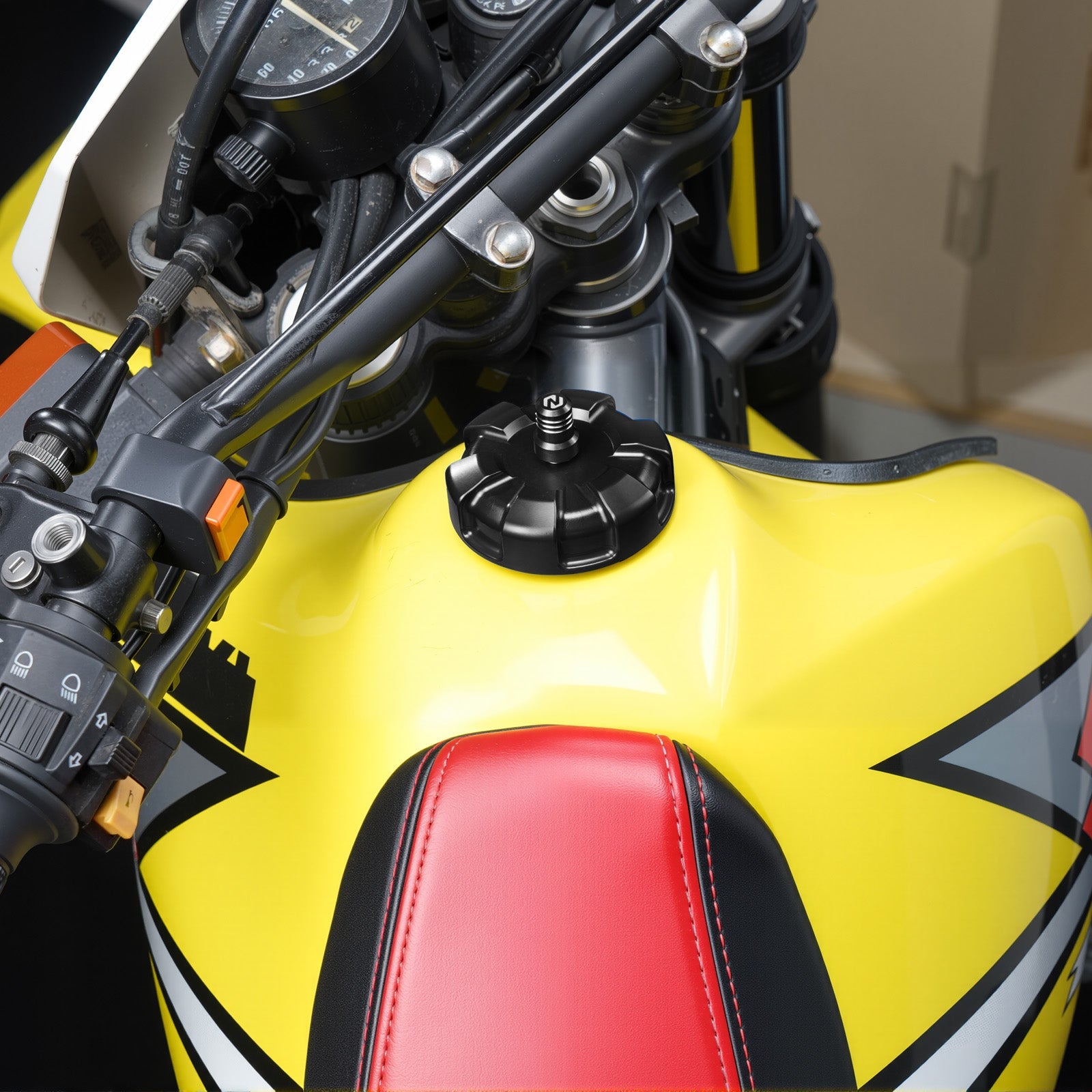 Vented Gas Tank Cap Cover For Suzuki DR650 S / SE 1996–2019