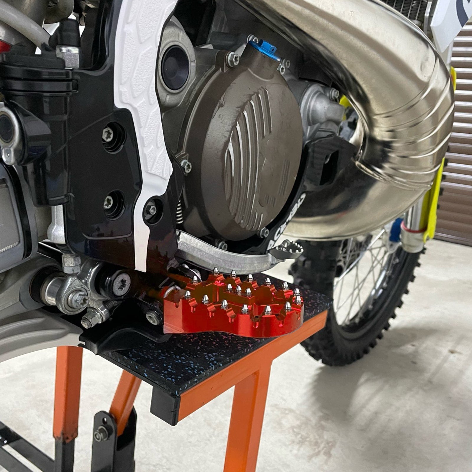 Billet Wide Foot Pegs For KTM 350 500 EXCF 2017-2023